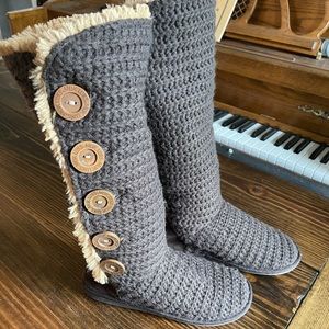 Muk Luks boots